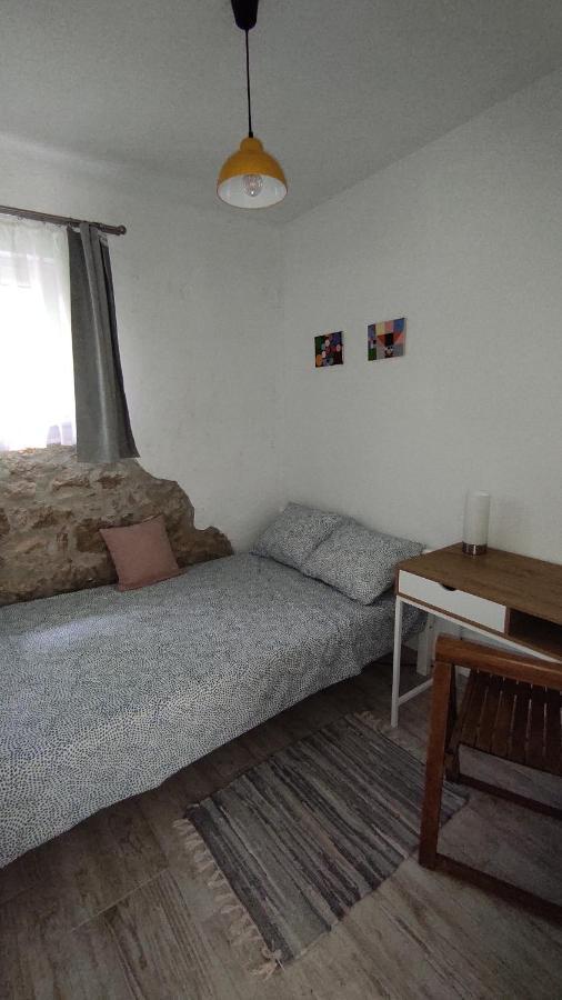 נזרין Apartment Loparina מראה חיצוני תמונה