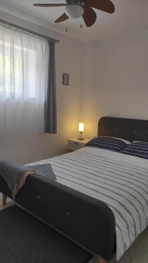 נזרין Apartment Loparina מראה חיצוני תמונה